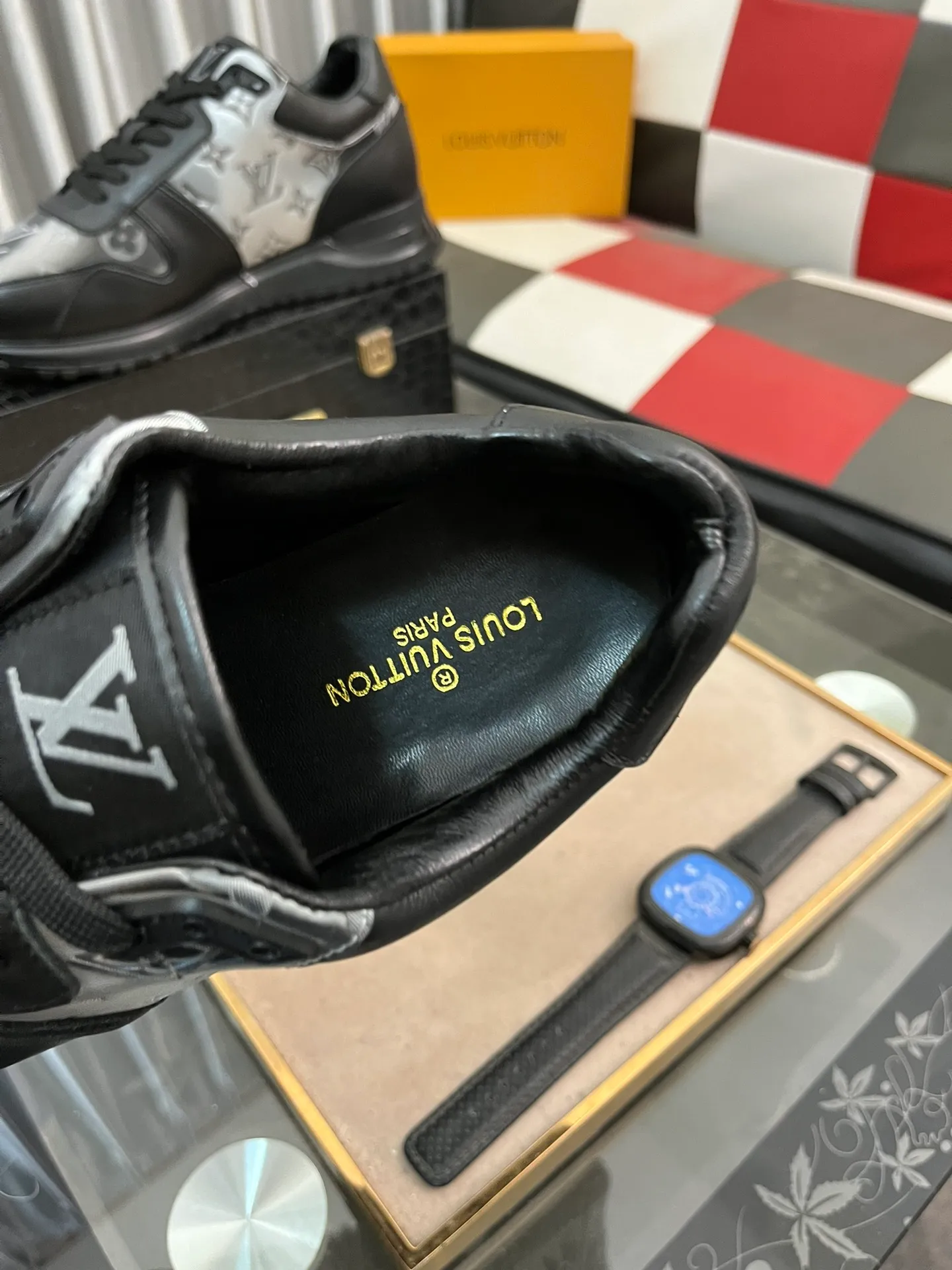 Men's men's shoes 💰420⌚️⌚️LV's latest casual sports shoes👉 👉 Popular casual fashion, 💞 Simple and elegant style, 🔊 The fabric is made of imported cowhide, ☑️Comfortable and breathable lining, original wear-resistant rubber outsole, exclusive new style, actual shot, size: 38-44